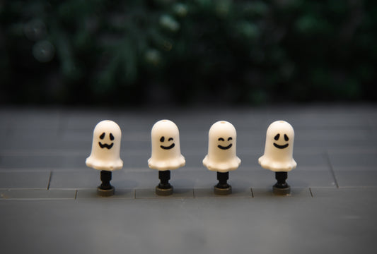 Happy Ghosts